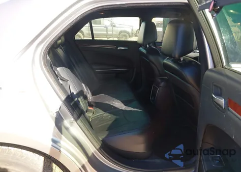 2013 Chrysler 300 Motown from USA, damaged, VIN 2C3CCAAG2DH658818